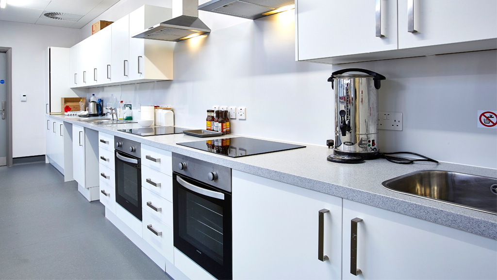 E Poole | blossomhouse2